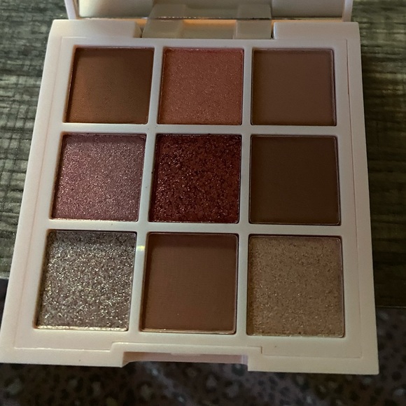 makeup palette - Picture 2 of 2